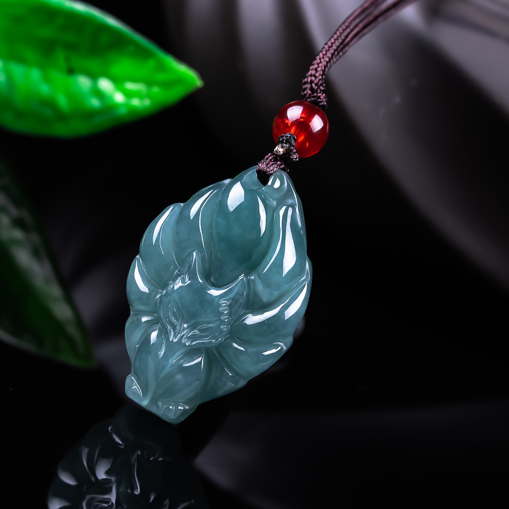 Natural Burmese Jadeite Fox Pe - Woman Accessory ulasan dan harga