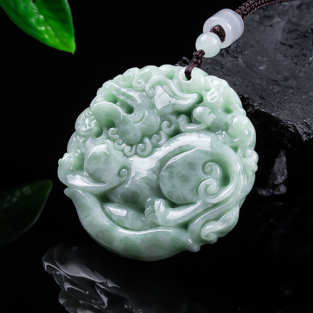Natural Myanmar Jadeite Pixiu  - Woman Accessory ulasan dan harga