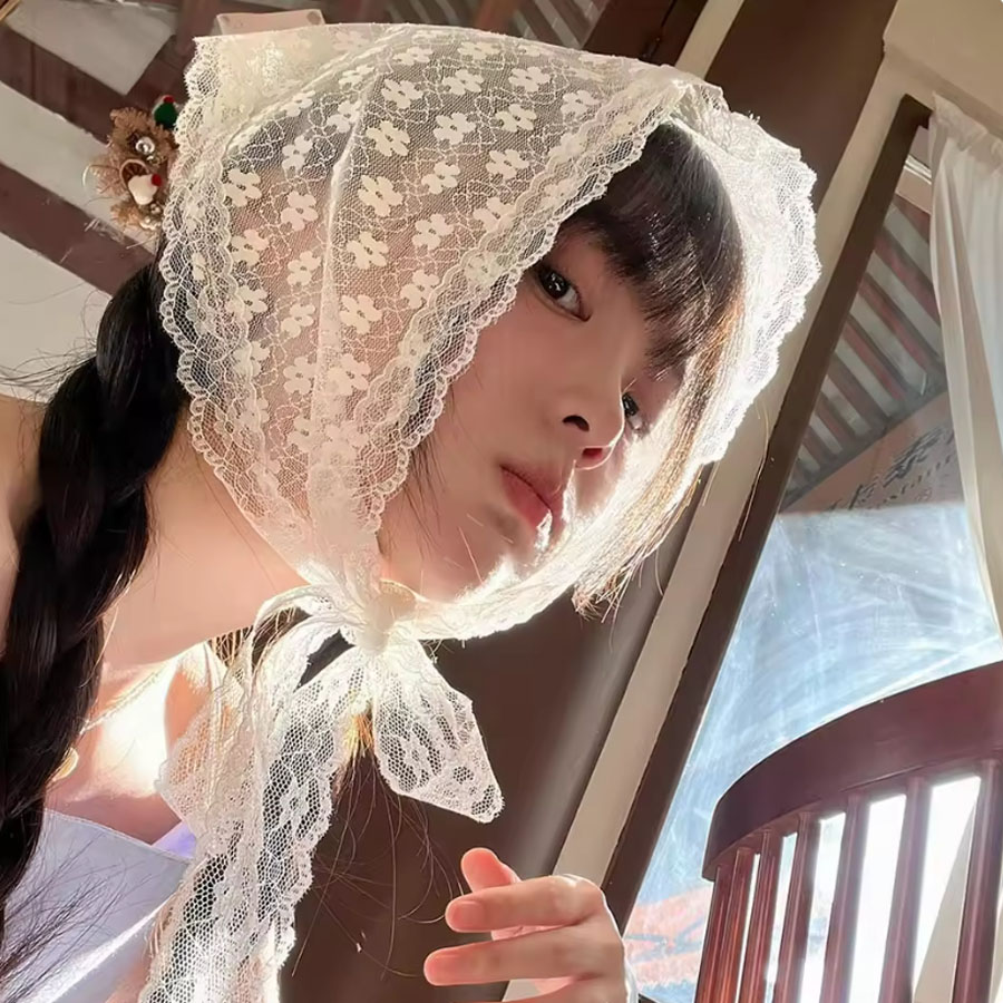 1PC triangle Lace scarf white  - Women Accessories Photos ulasan dan harga